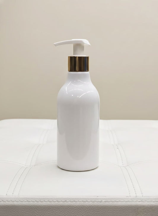 250Ml Pet White Bottle With Pump Golden White Lf Rt China